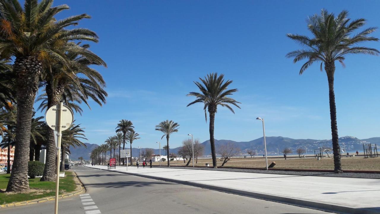 Estudio Karina Beach-4 Empuriabrava Eksteriør bilde